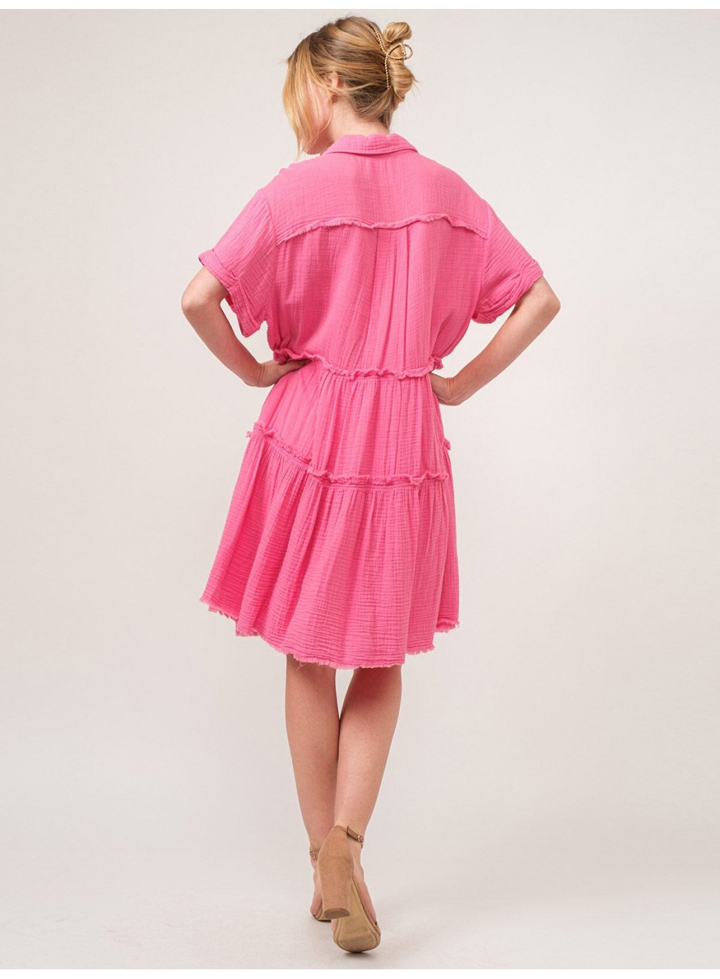 WOMEN'S SHORT SLEEVE BUTTON CLOSURE TIERED TUNIC MINI DRESS WOMEN'S SHORT SLEEVE BUTTON CLOSURE TIERED TUNIC MINI DRESS