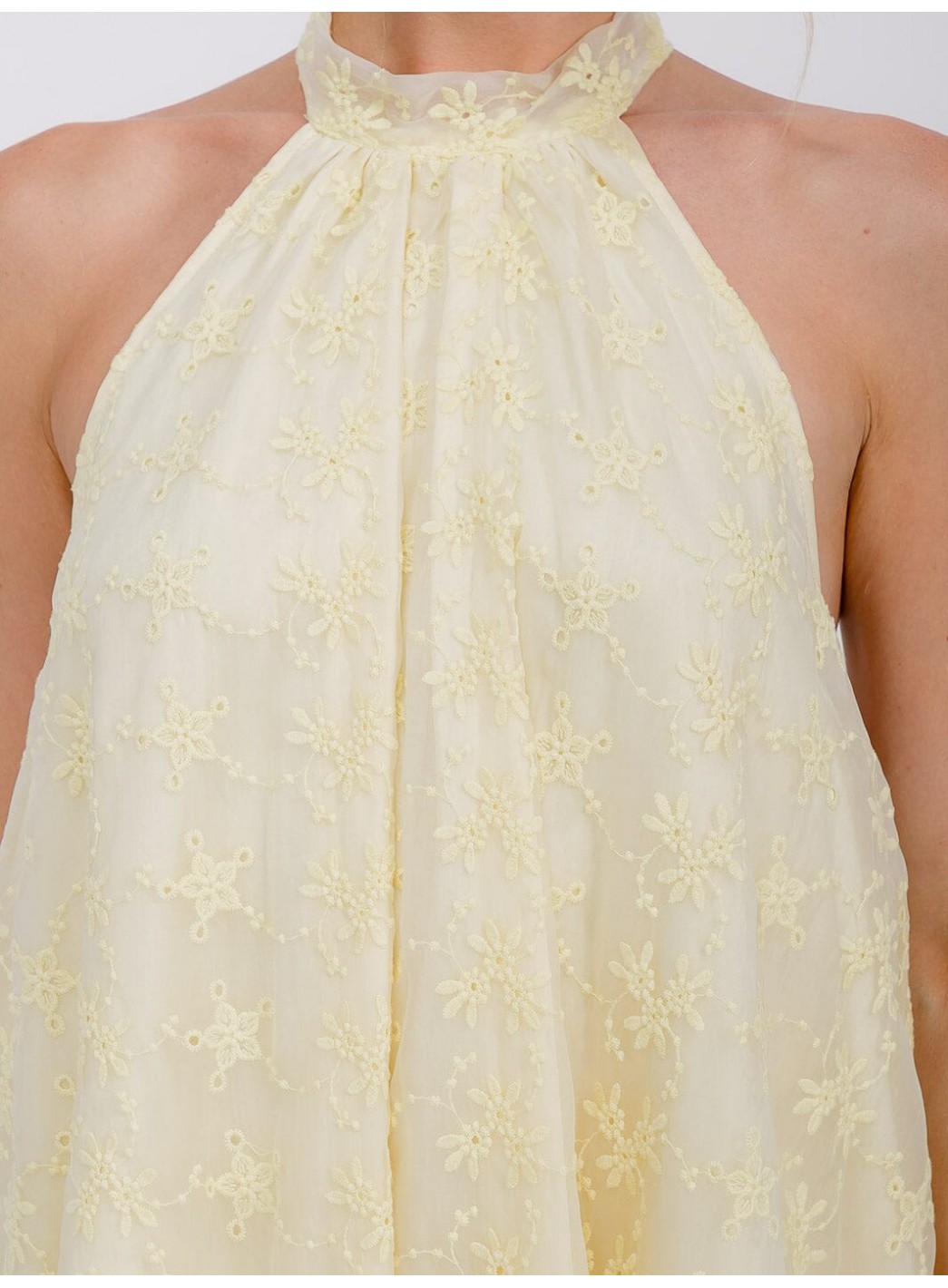 WOMEN'S SLEEVELESS HALTER NECK CROCHET FLORAL MINI DRESS