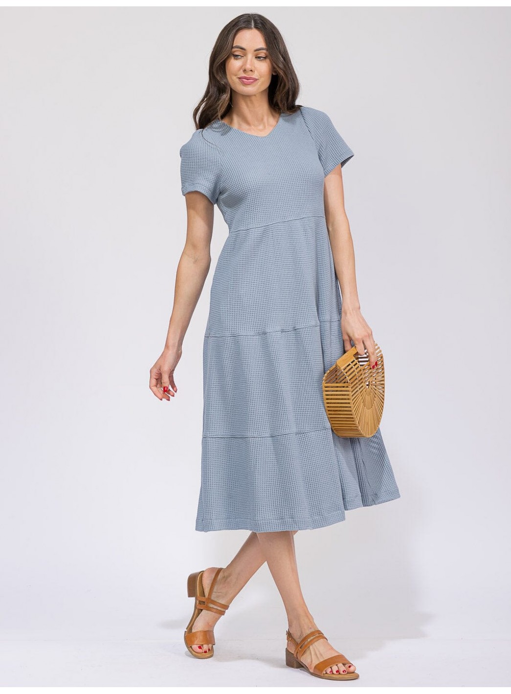 WOMEN'S SHORT SLEEVE FRONT POCKETS TIERED WAFFLE MIDI DRESS WOMEN'S SHORT SLEEVE FRONT POCKETS TIERED WAFFLE MIDI DRESS