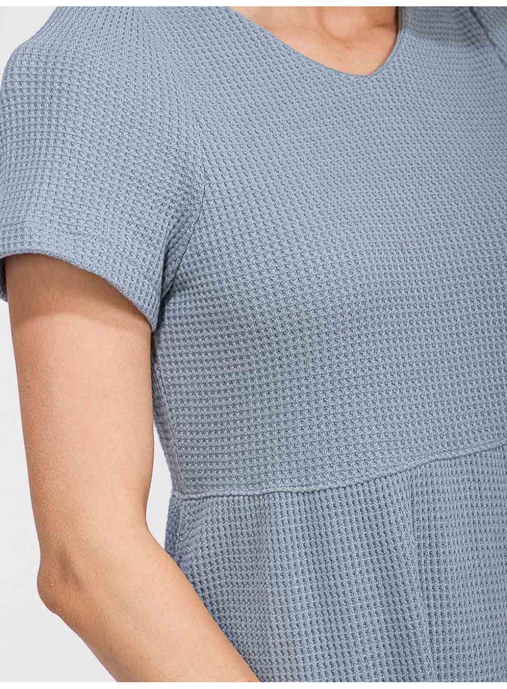 WOMEN'S SHORT SLEEVE FRONT POCKETS TIERED WAFFLE MIDI DRESS WOMEN'S SHORT SLEEVE FRONT POCKETS TIERED WAFFLE MIDI DRESS