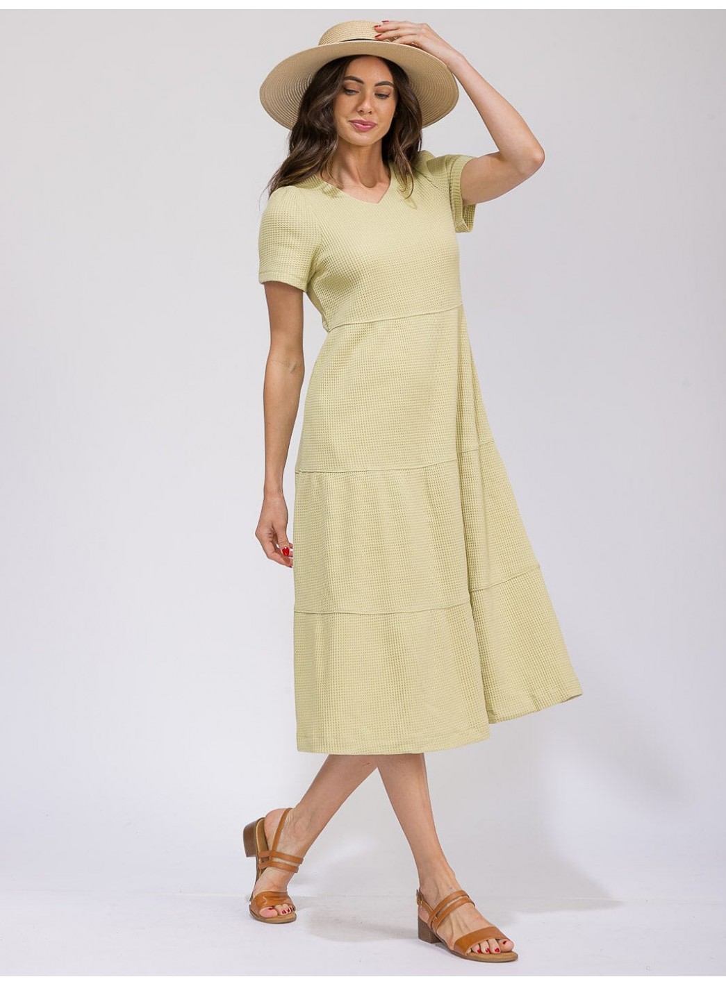 WOMEN'S SHORT SLEEVE FRONT POCKETS TIERED WAFFLE MIDI DRESS WOMEN'S SHORT SLEEVE FRONT POCKETS TIERED WAFFLE MIDI DRESS