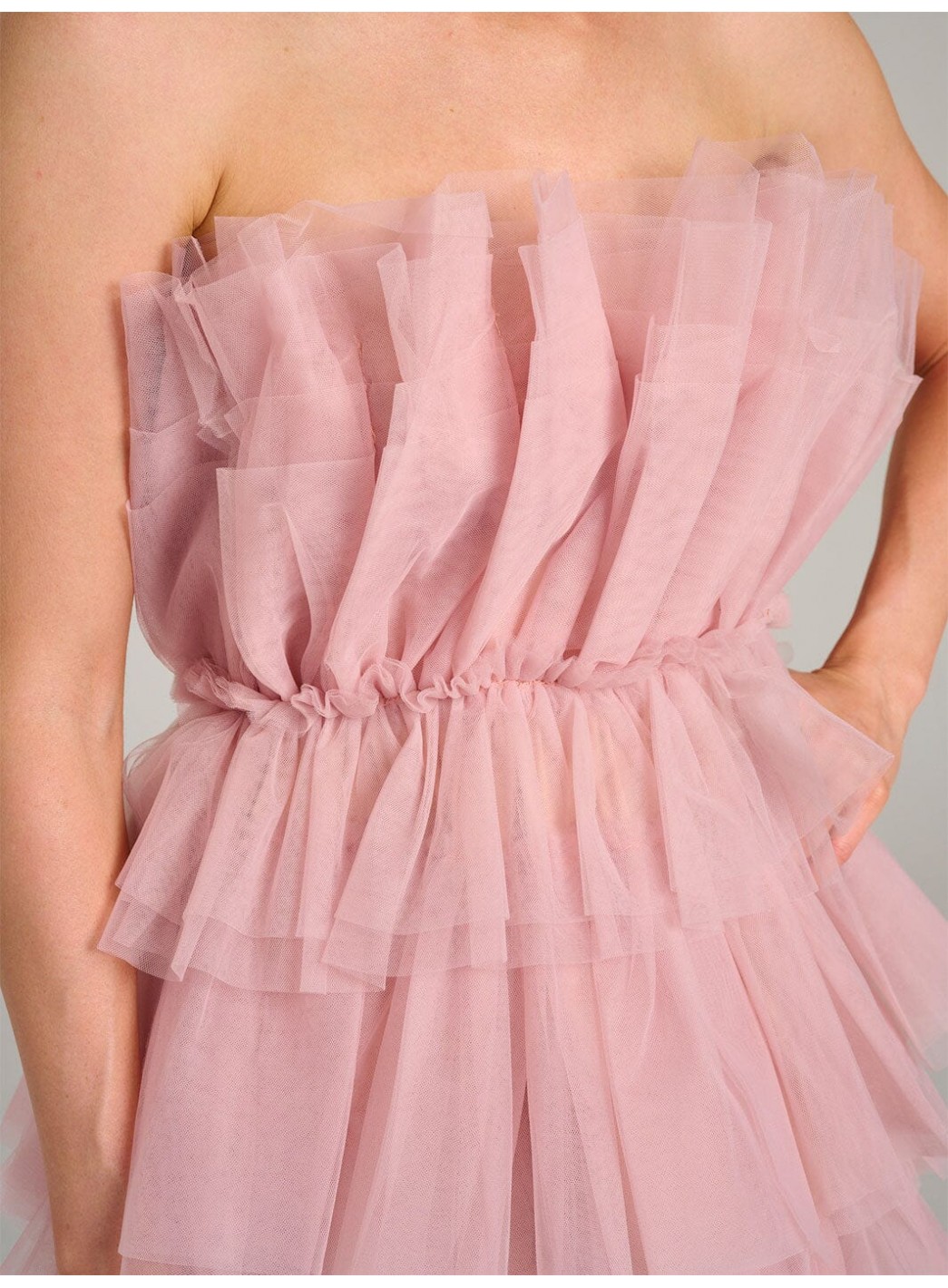 WOMEN'S SLEEVELESS ORGANZA TIERED RUFFLE TUBE MINI DRESS WOMEN'S SLEEVELESS ORGANZA TIERED RUFFLE TUBE MINI DRESS