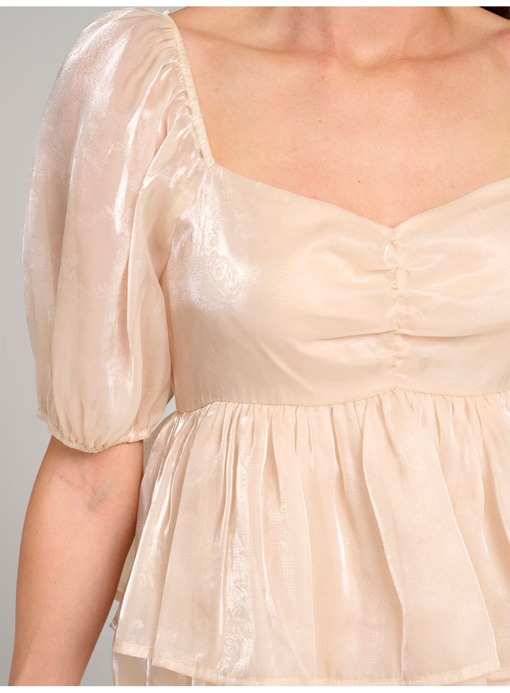 WOMEN'S SHORT PUFF SLEEVE SQUARE NECK TIERED RUFFLE MINI DRESS WOMEN'S SHORT PUFF SLEEVE SQUARE NECK TIERED RUFFLE MINI DRESS