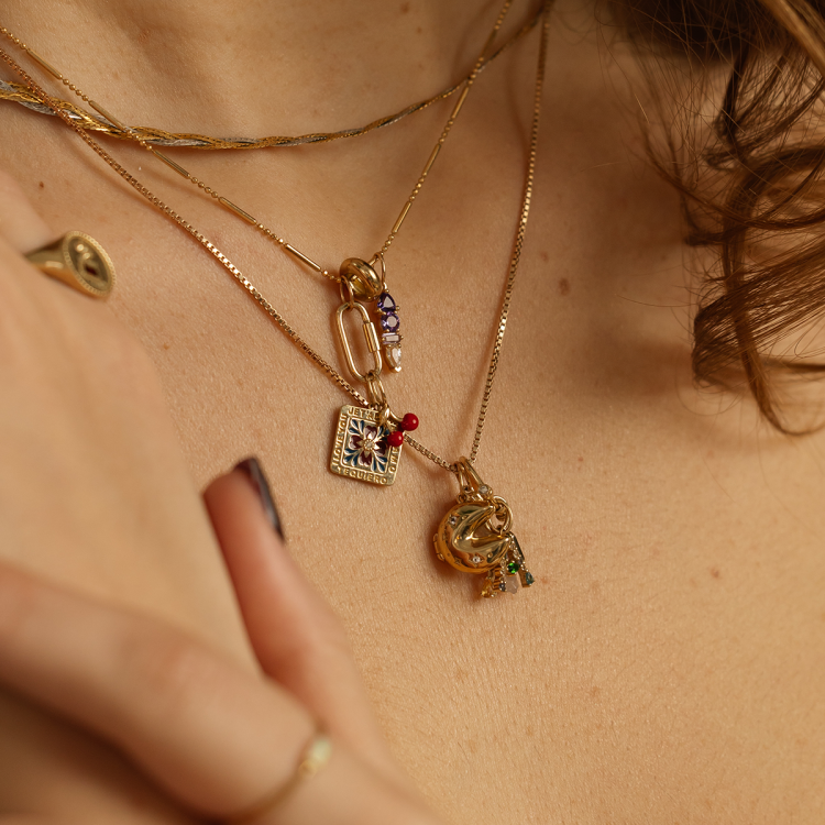 Solid Gold Dot Dash Chain