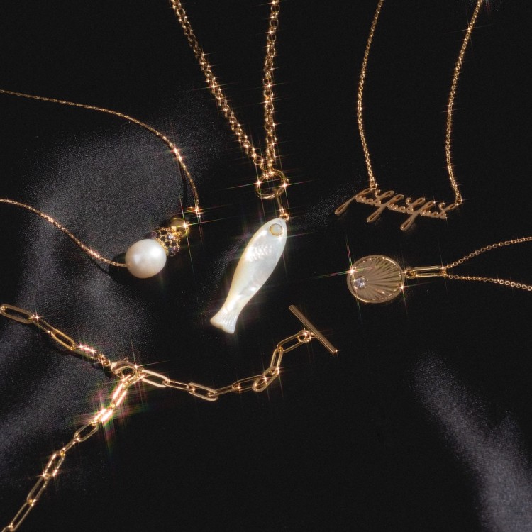 Birth of Venus Necklace